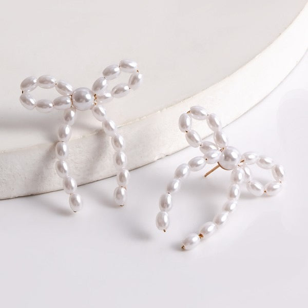 pearl bow earrings