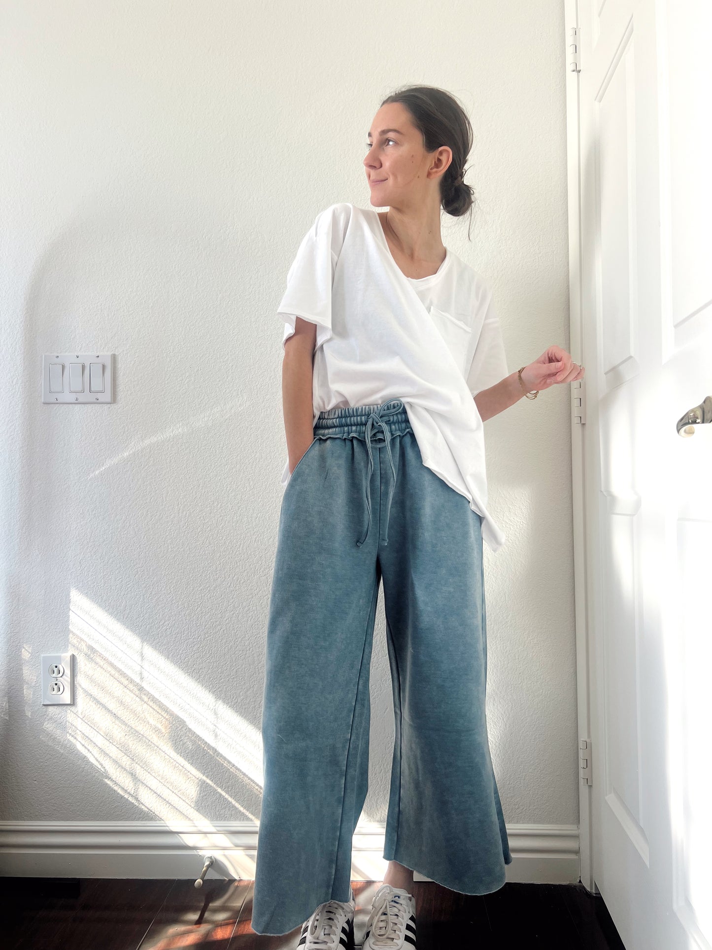 Washed Blue Wide Leg Cropped Sweatpants