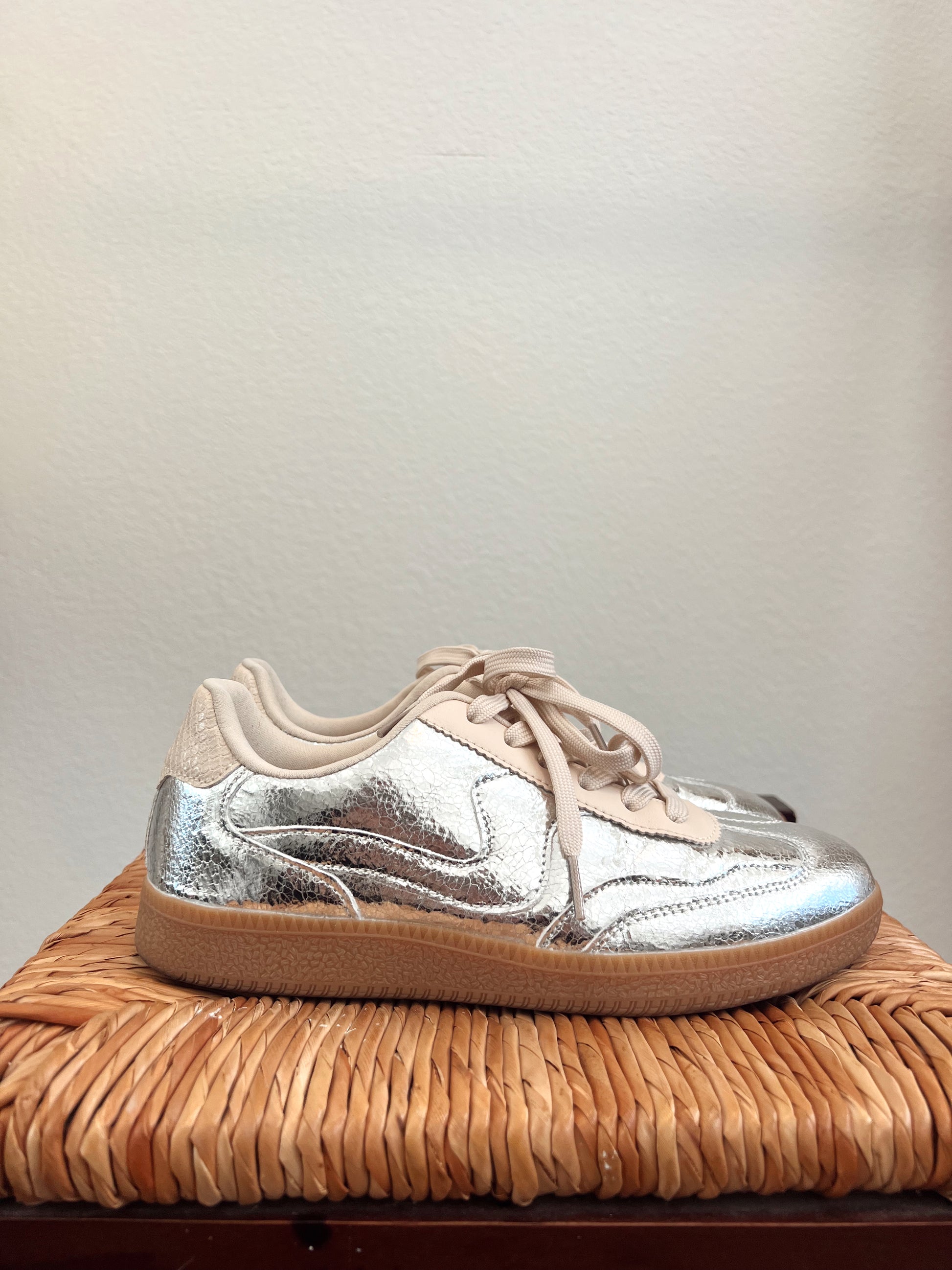 Metallic_Silver_Women_Sneakers